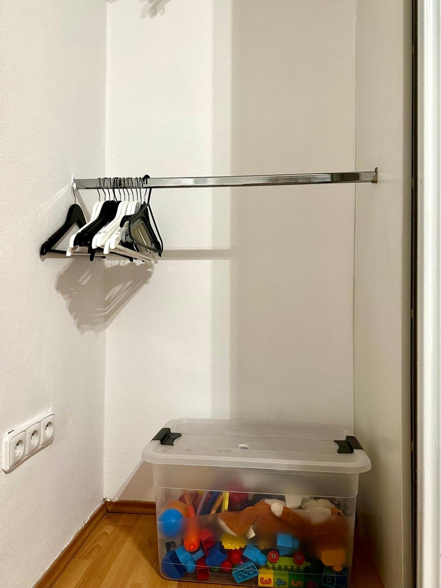 Modern & Cozy Apartment Near Hockey & Football Arena براتسيلافا المظهر الخارجي الصورة